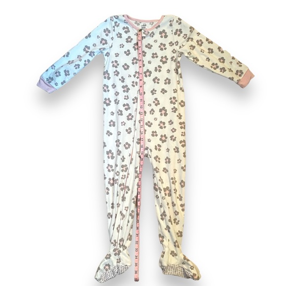 (3 for$19) 1-Piece Leopard Fleece Footie Pyjamas Carters 5T White Pink Gray - Picture 5 of 8